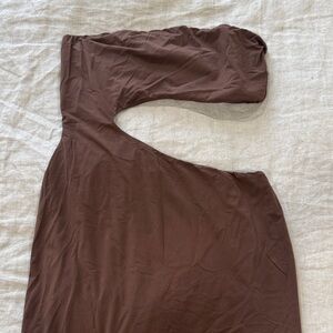 Brown One-Shoulder Skims Dress